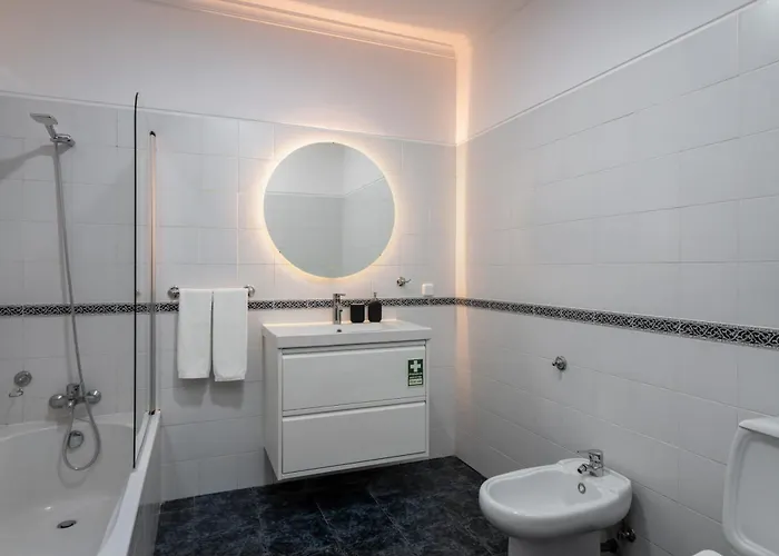 Quebra Costas I By An Island فونشال