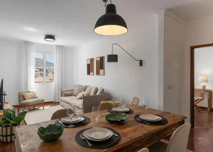 Daire Quebra Costas I By An Island