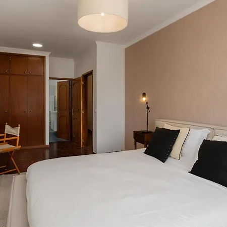 Apartment Quebra Costas I By An Island *