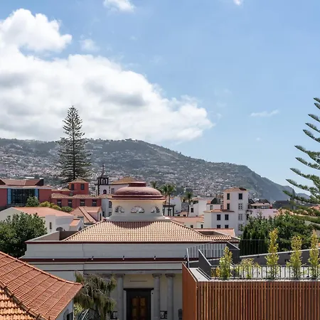 Quebra Costas I A Refuge With Panoramic Views * 丰沙尔