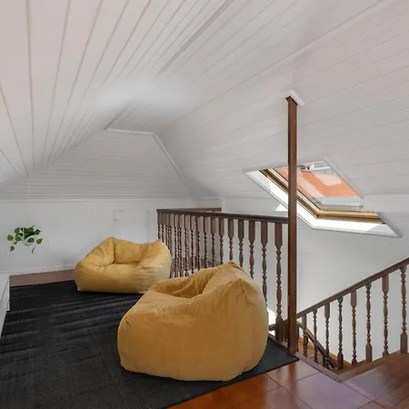 Quebra Costas I By An Island Funchal (Madeira)