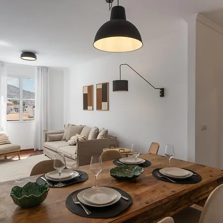 Апартаменты Quebra Costas I By An Island